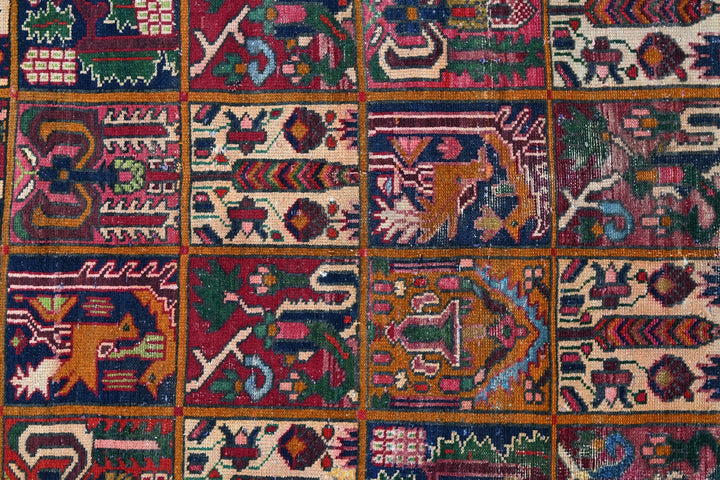 red Large rug 6' 6" x 9' 8"