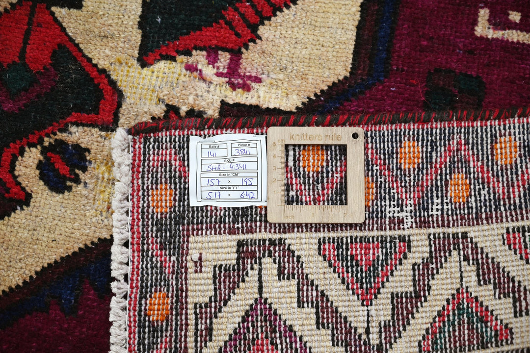 black Medium rug 5' 2" x 6' 5"