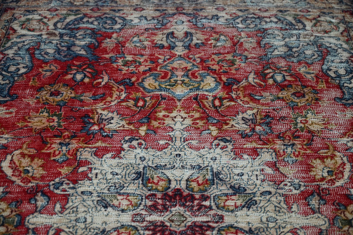 red Medium rug 4' 7" x 7' 3"