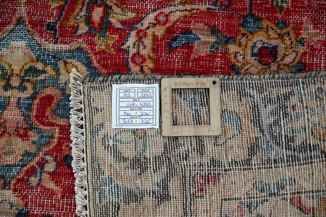 red Medium rug 4' 7" x 7' 3"