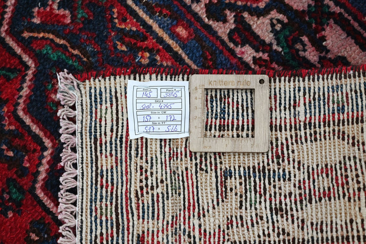 red Medium rug 5' 2" x 5' 8"