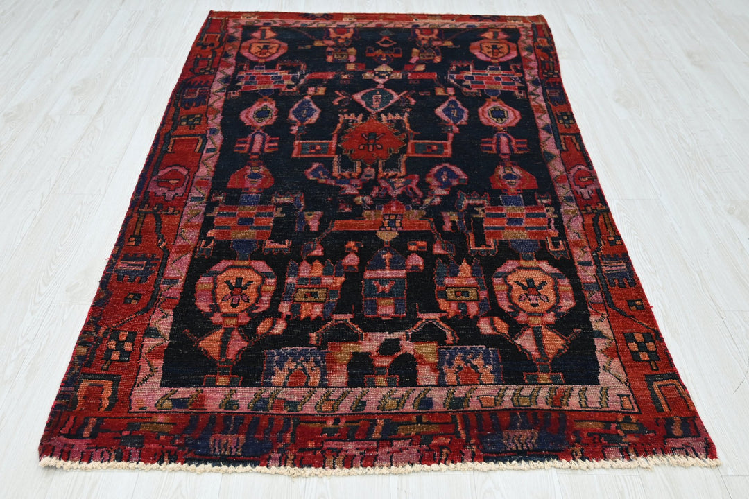 blue Medium rug 4' 3" x 7' 5"