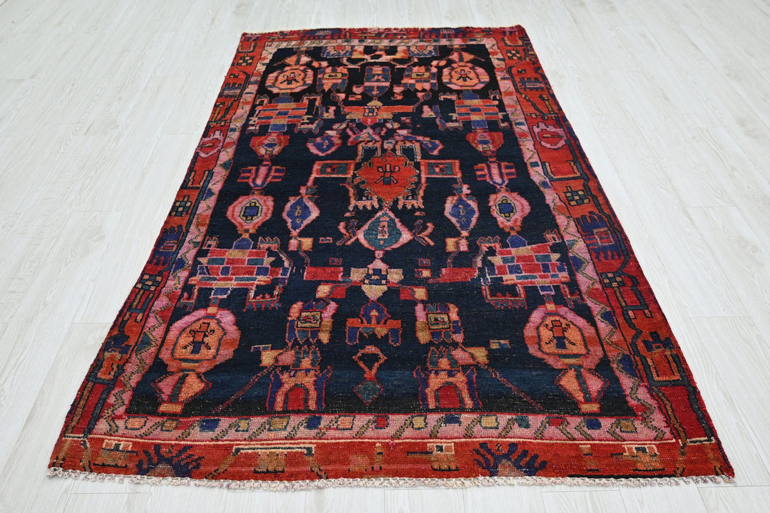 blue Medium rug 4' 3" x 7' 5"