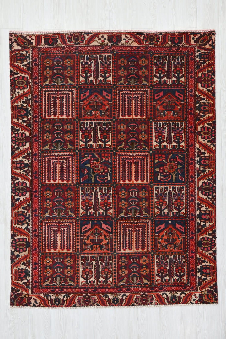 red Medium rug 4' 8" x 6' 4"