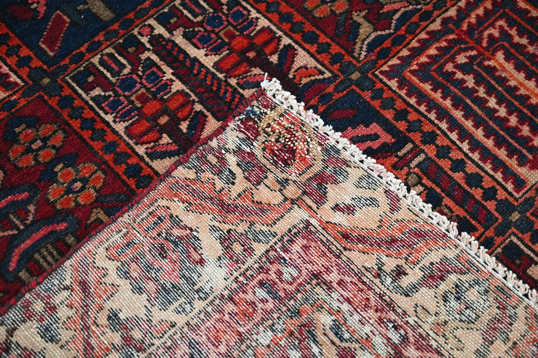 red Medium rug 4' 8" x 6' 4"