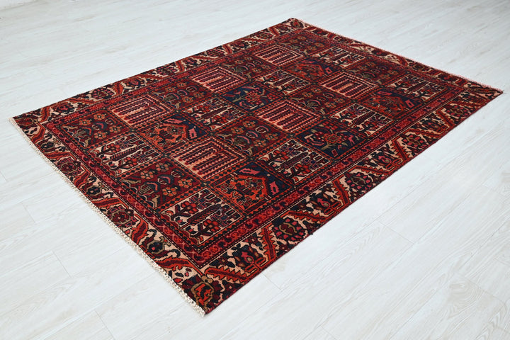 red Medium rug 4' 8" x 6' 4"
