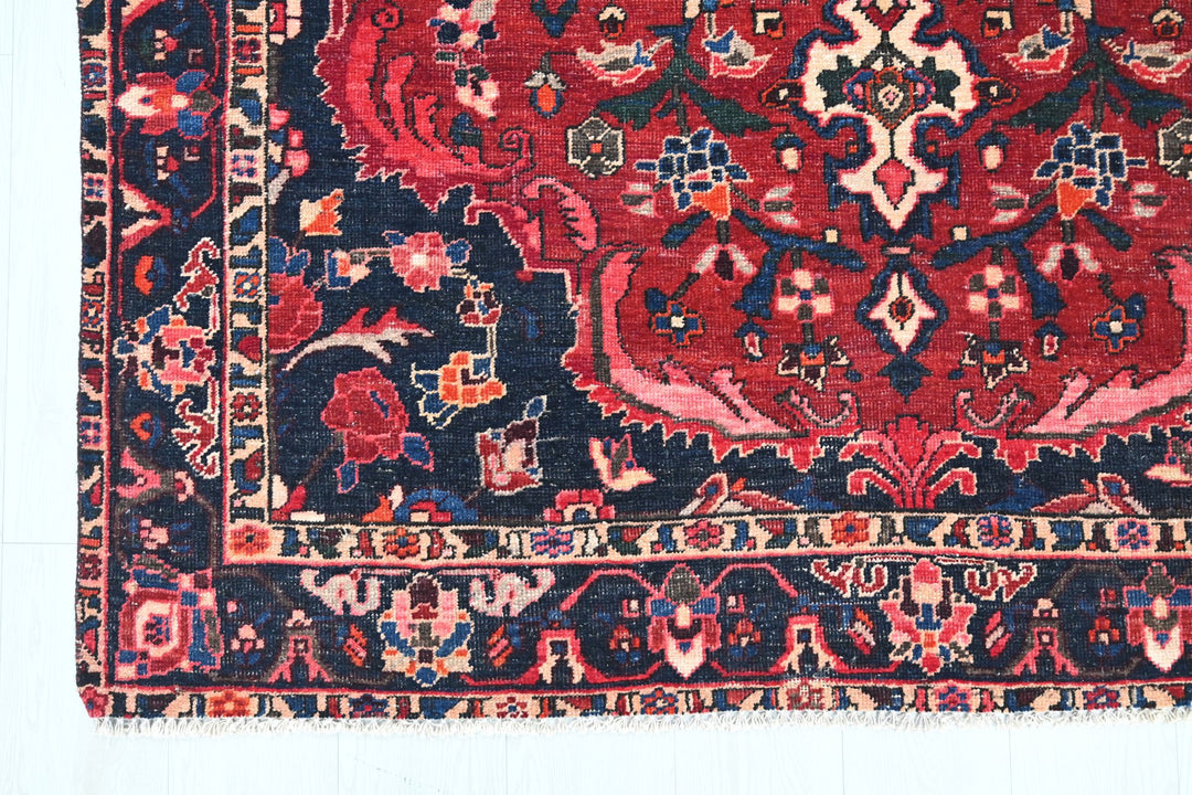 red Medium rug 5' 2" x 8' 6"