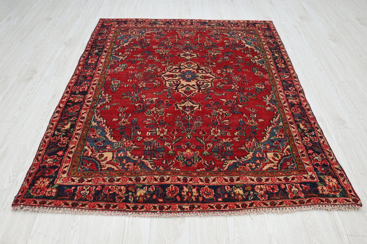 red Medium rug 4' 8" x 6' 4"