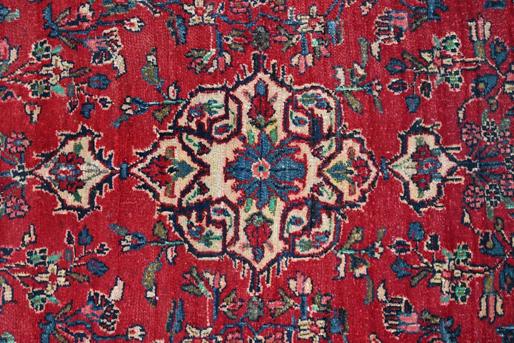 red Medium rug 4' 8" x 6' 4"