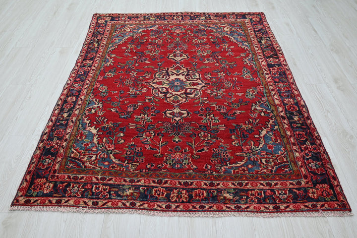 red Medium rug 4' 8" x 6' 4"