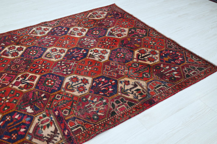 red Medium rug 5' 4" x 8' 10"