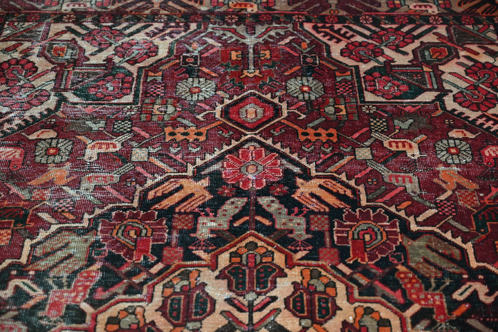 red Medium rug 5' 0" x 8' 4"
