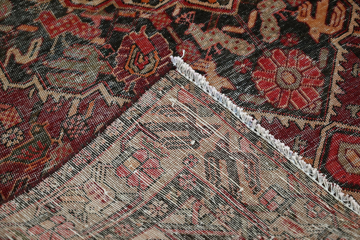 red Medium rug 5' 0" x 8' 4"