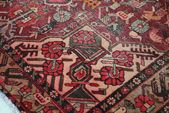 red Medium rug 5' 0" x 8' 4"