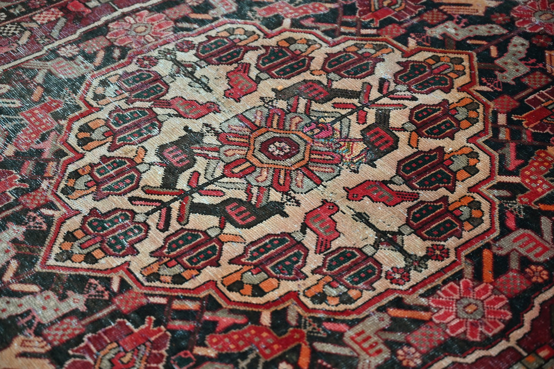 red Medium rug 5' 0" x 8' 4"