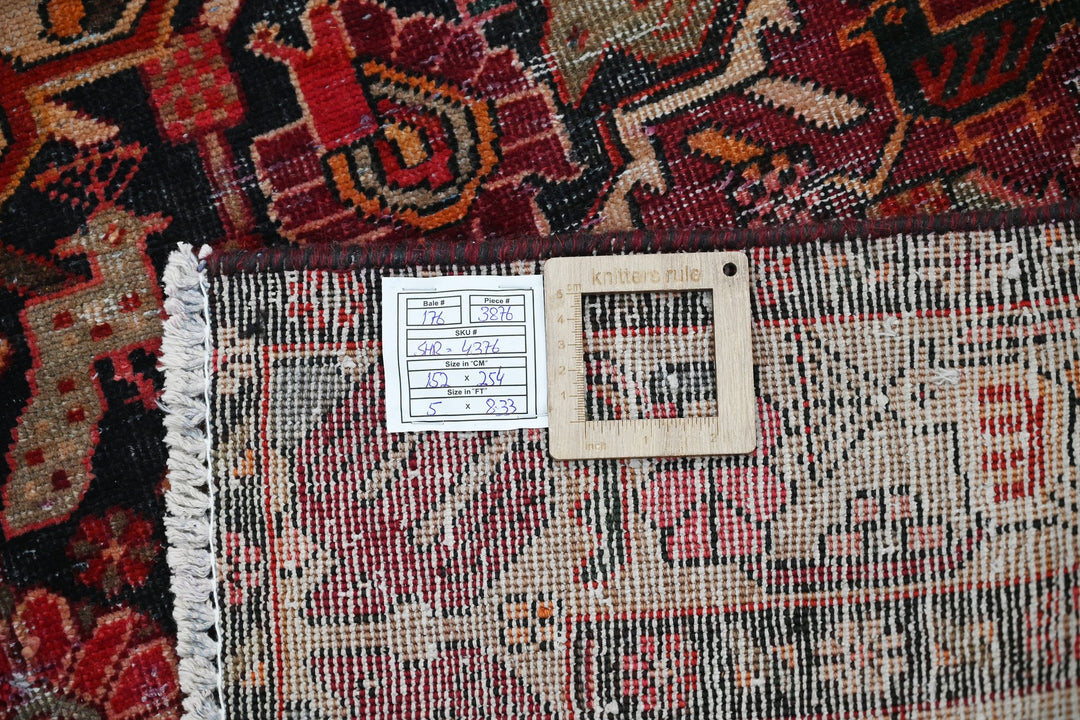 red Medium rug 5' 0" x 8' 4"