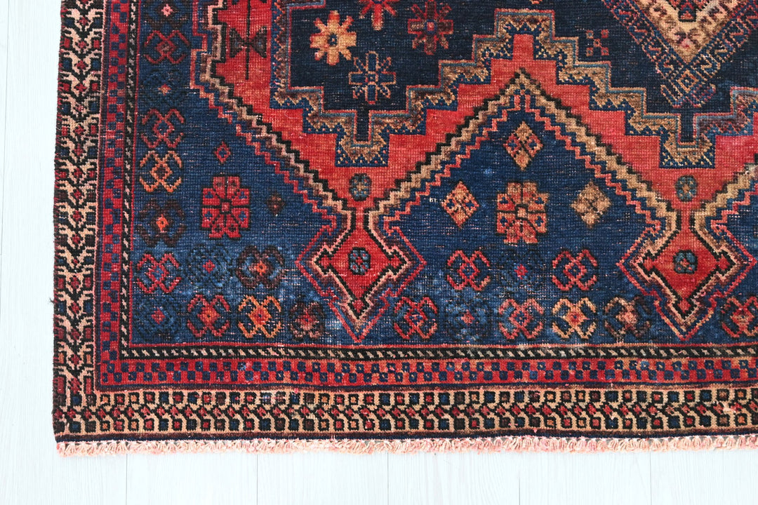 blue Medium rug 5' 0" x 6' 4"