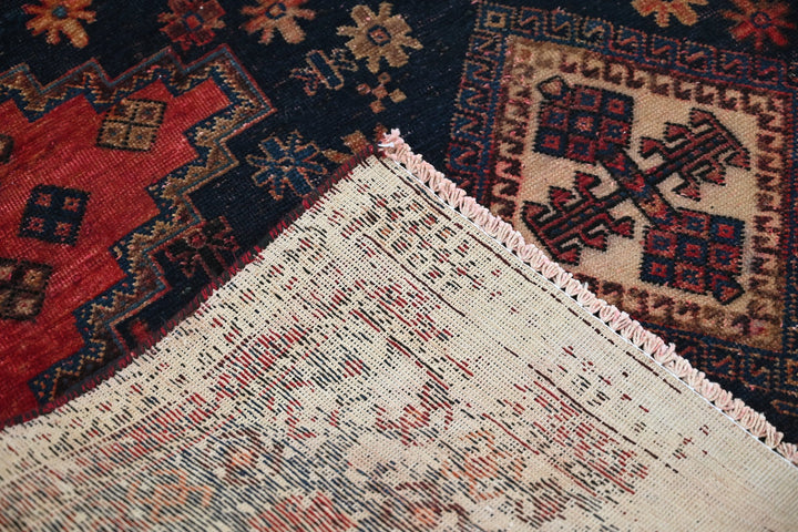 blue Medium rug 5' 0" x 6' 4"