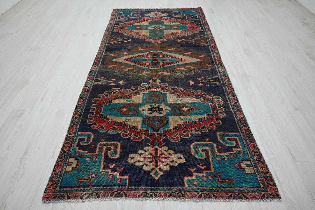 blue Medium rug 4' 2" x 9' 4"