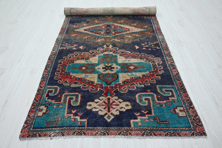 blue Medium rug 4' 2" x 9' 4"