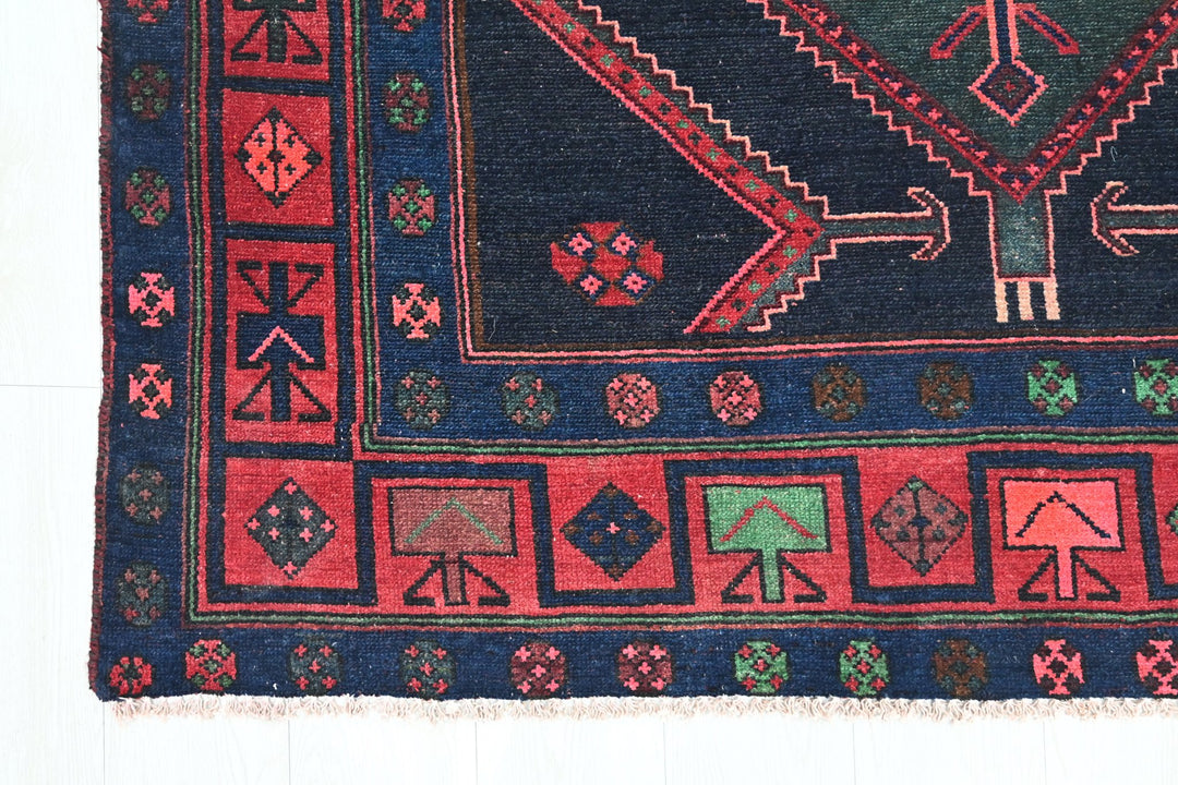 blue Large rug 4' 11" x 11' 4"