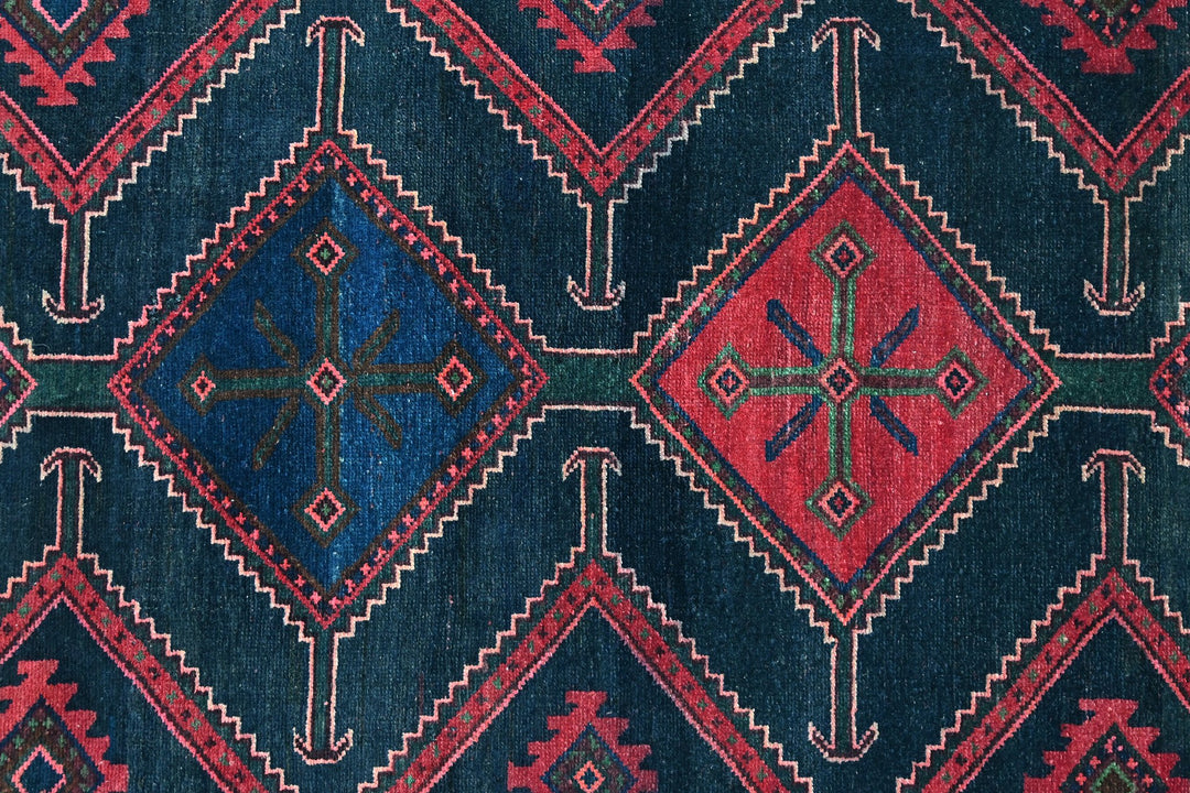 blue Large rug 4' 11" x 11' 4"