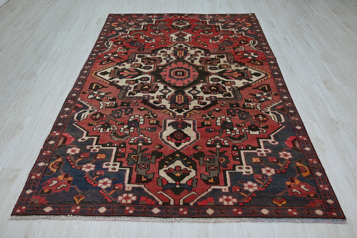 red Medium rug 5' 2" x 8' 6"