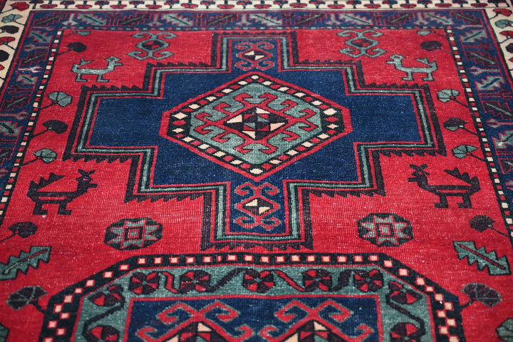 red Runner rug 4' 11" x 13' 1"