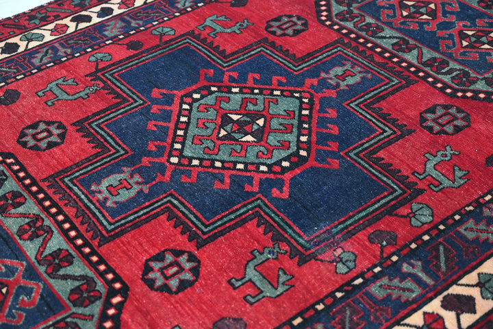 red Runner rug 4' 11" x 13' 1"