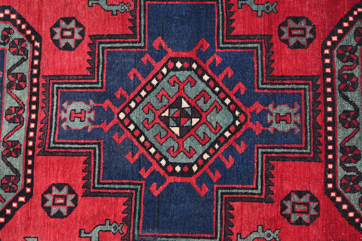 red Runner rug 4' 11" x 13' 1"