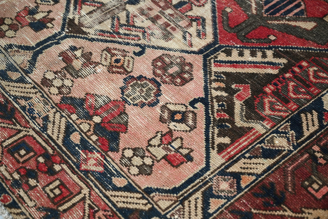 brown Medium rug 5' 0" x 7' 0"