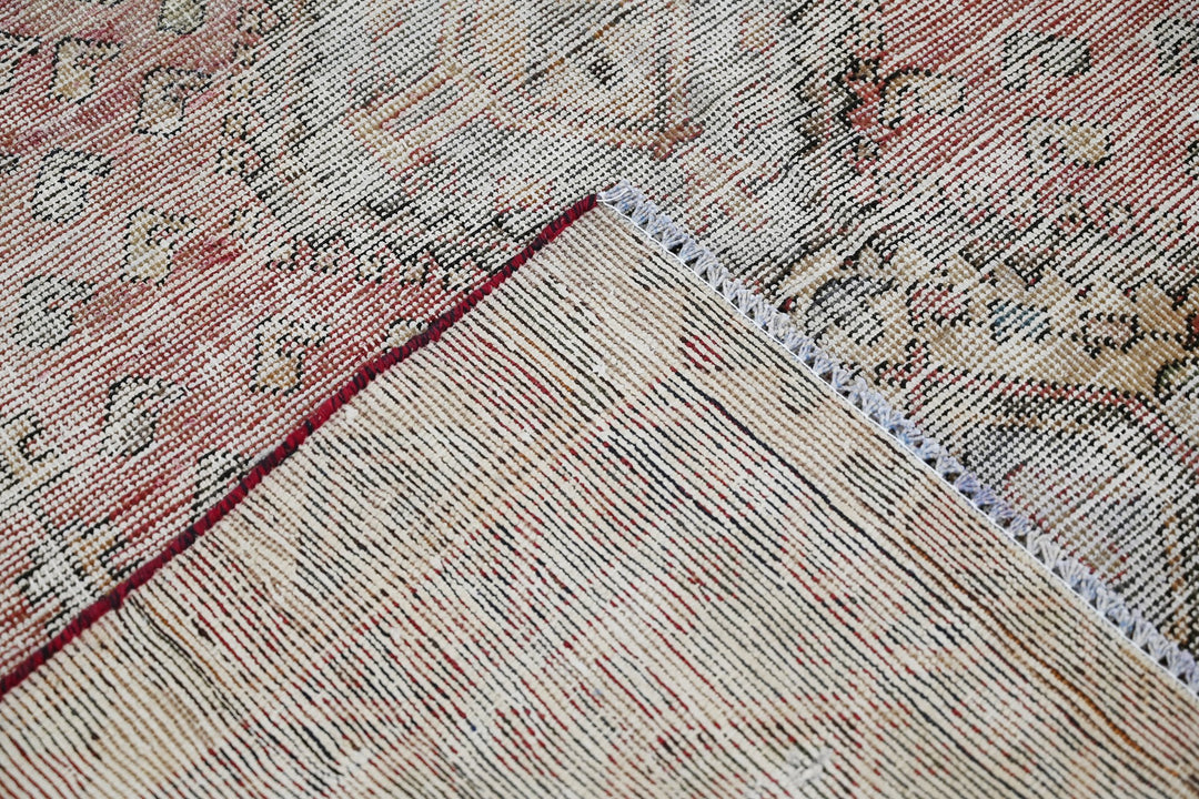 brown Medium rug 4' 5" x 9' 0"