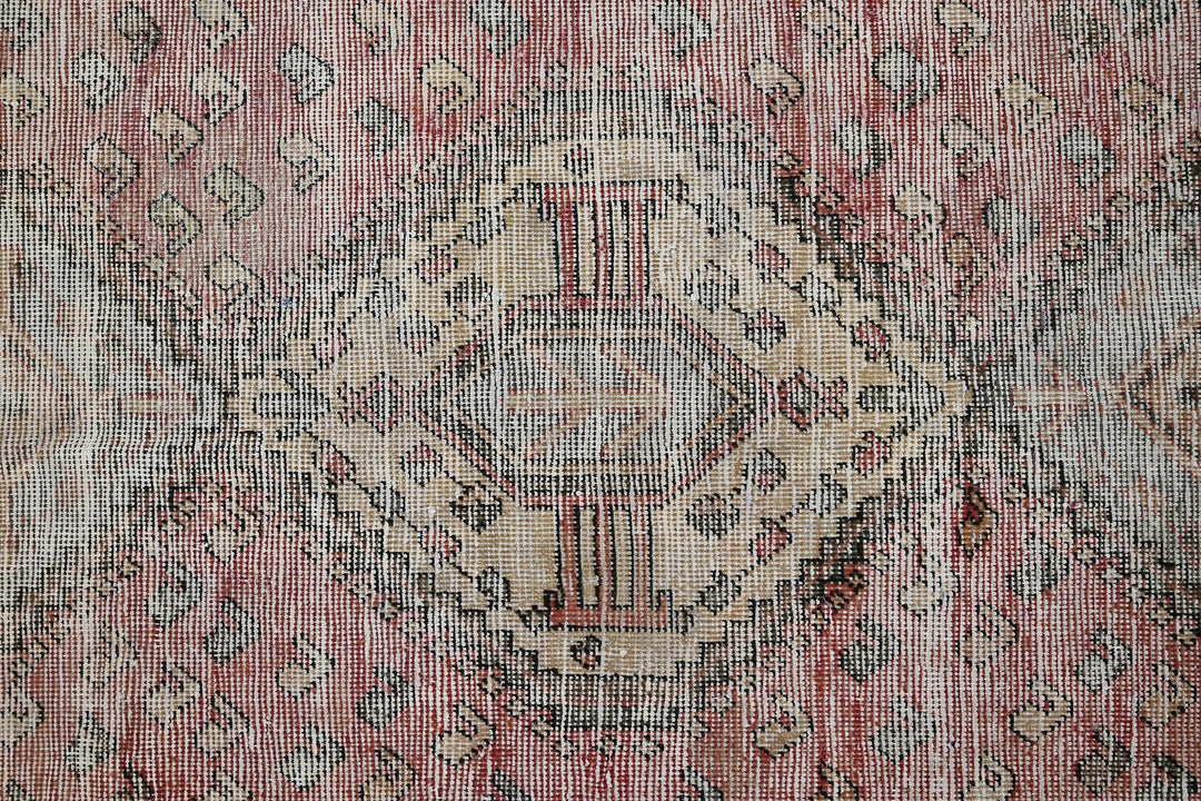 brown Medium rug 4' 5" x 9' 0"