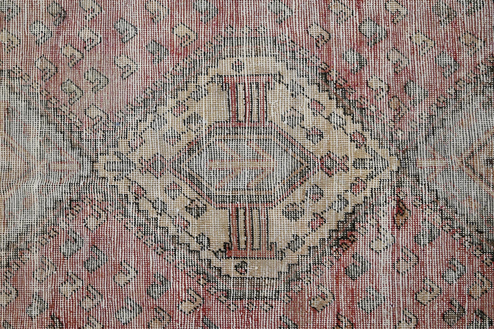 brown Medium rug 4' 5" x 9' 0"