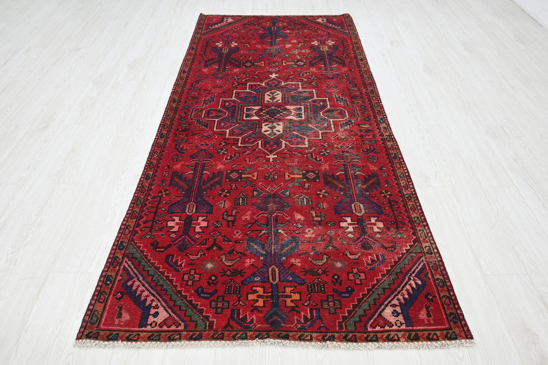red Medium rug 3' 10" x 8' 8"