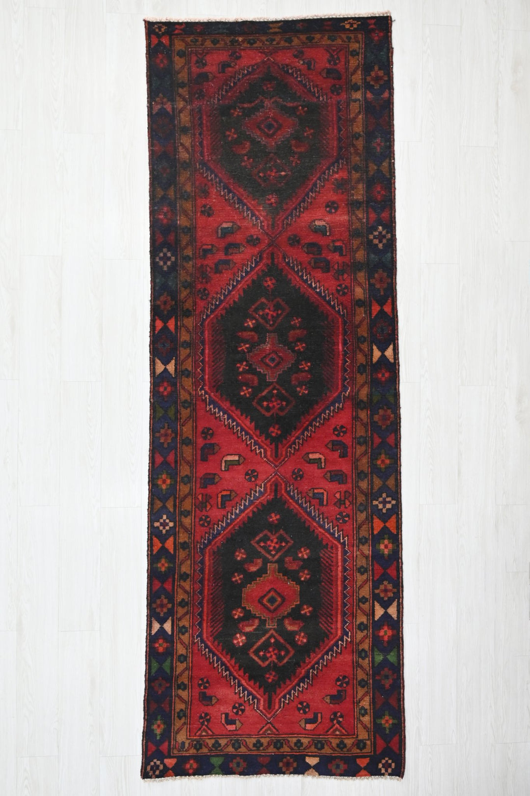 red Runner rug 3' 1" x 9' 2"