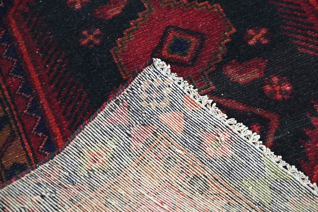 red Runner rug 3' 1" x 9' 2"