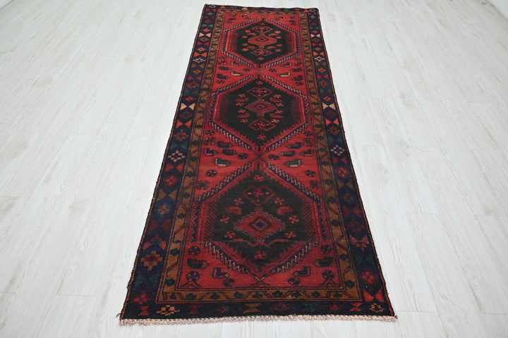 red Runner rug 3' 1" x 9' 2"