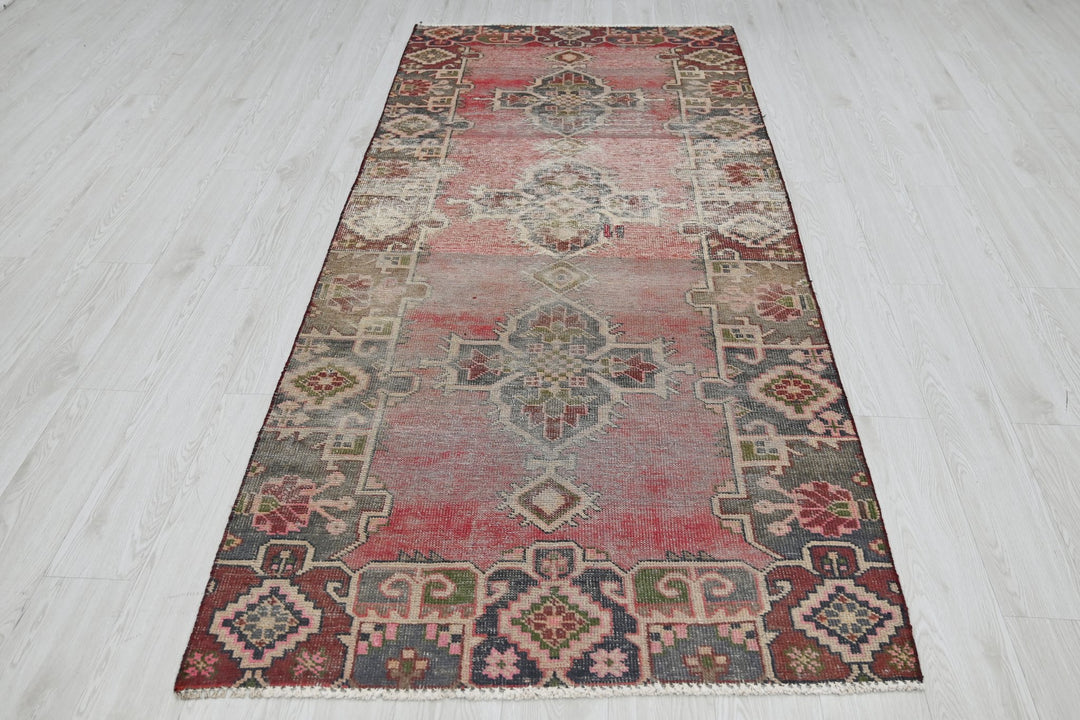 red Medium rug 3' 8" x 8' 7"