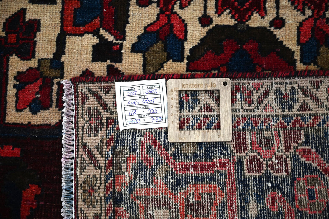 red Medium rug 3' 10" x 7' 5"