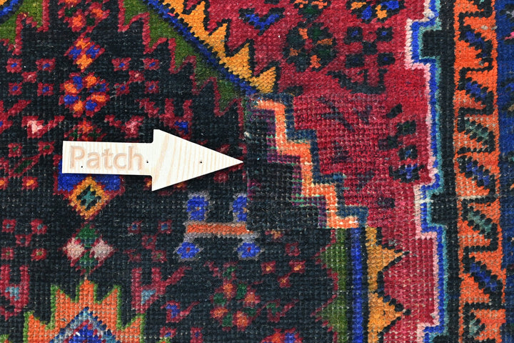 black Medium rug 3' 5" x 7' 1"