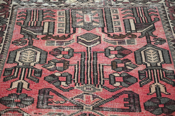 red Medium rug 3' 8" x 6' 9"
