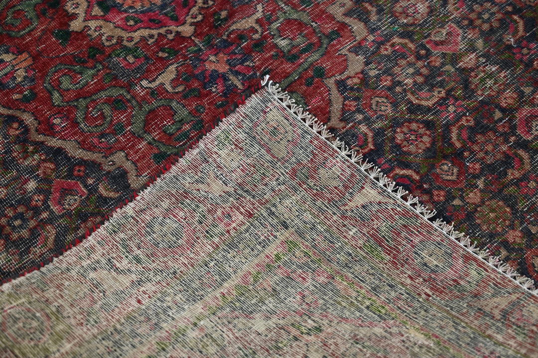 blue Accent rug 3' 10" x 6' 3"