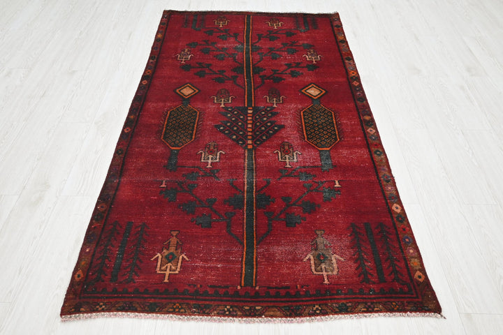 red Medium rug 3' 8" x 7' 1"