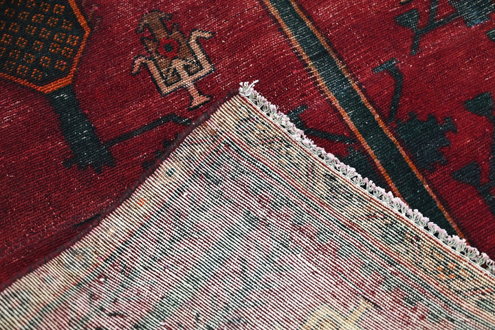 red Medium rug 3' 8" x 7' 1"