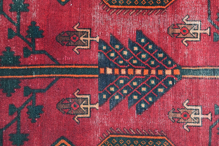 red Medium rug 3' 8" x 7' 1"