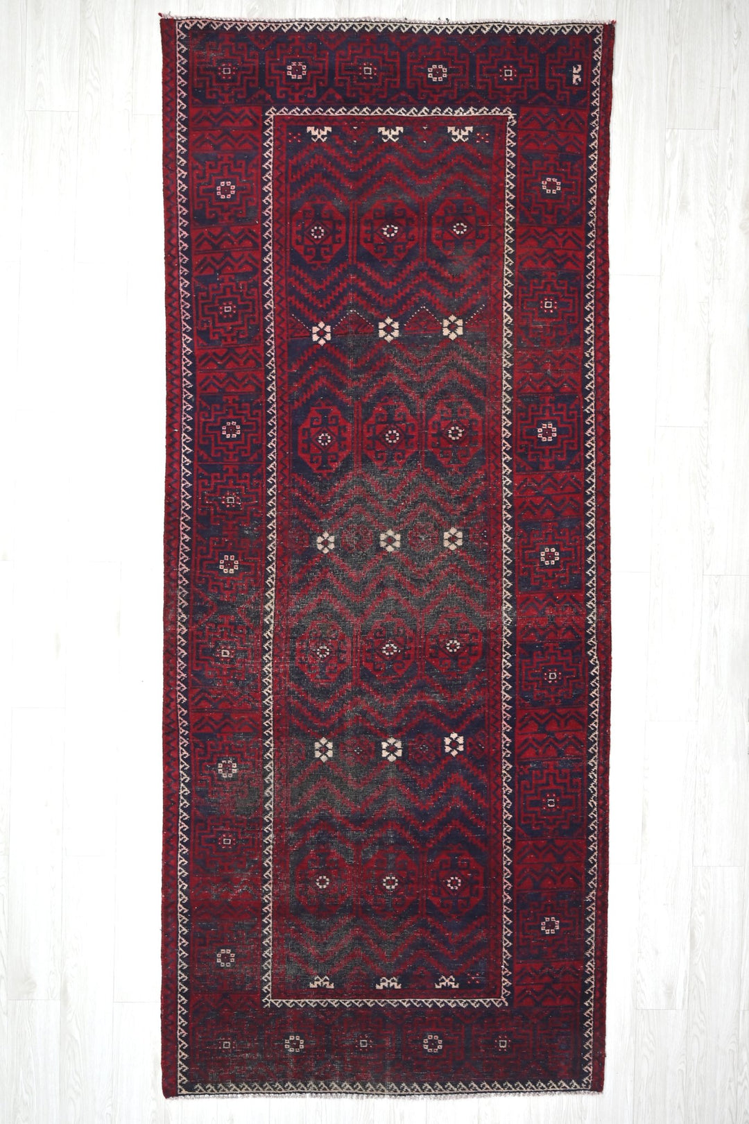 red Runner rug 4' 3" x 10' 10"