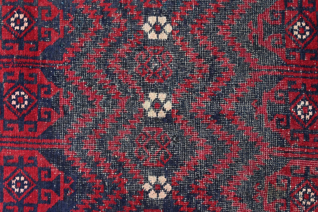 red Runner rug 4' 3" x 10' 10"