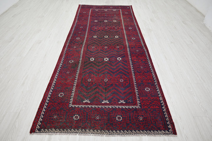 red Runner rug 4' 3" x 10' 10"