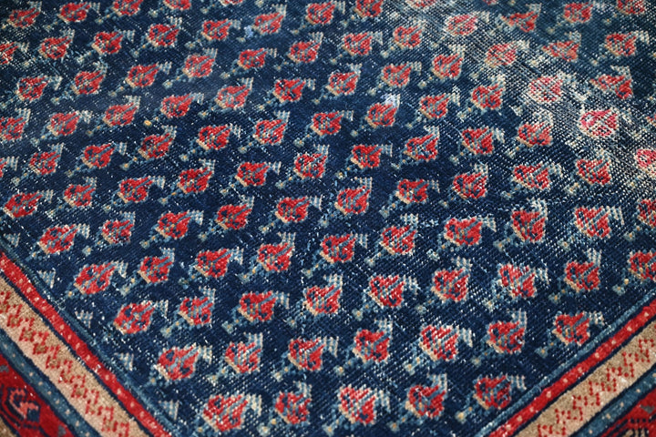 blue Medium rug 5' 2" x 6' 6"